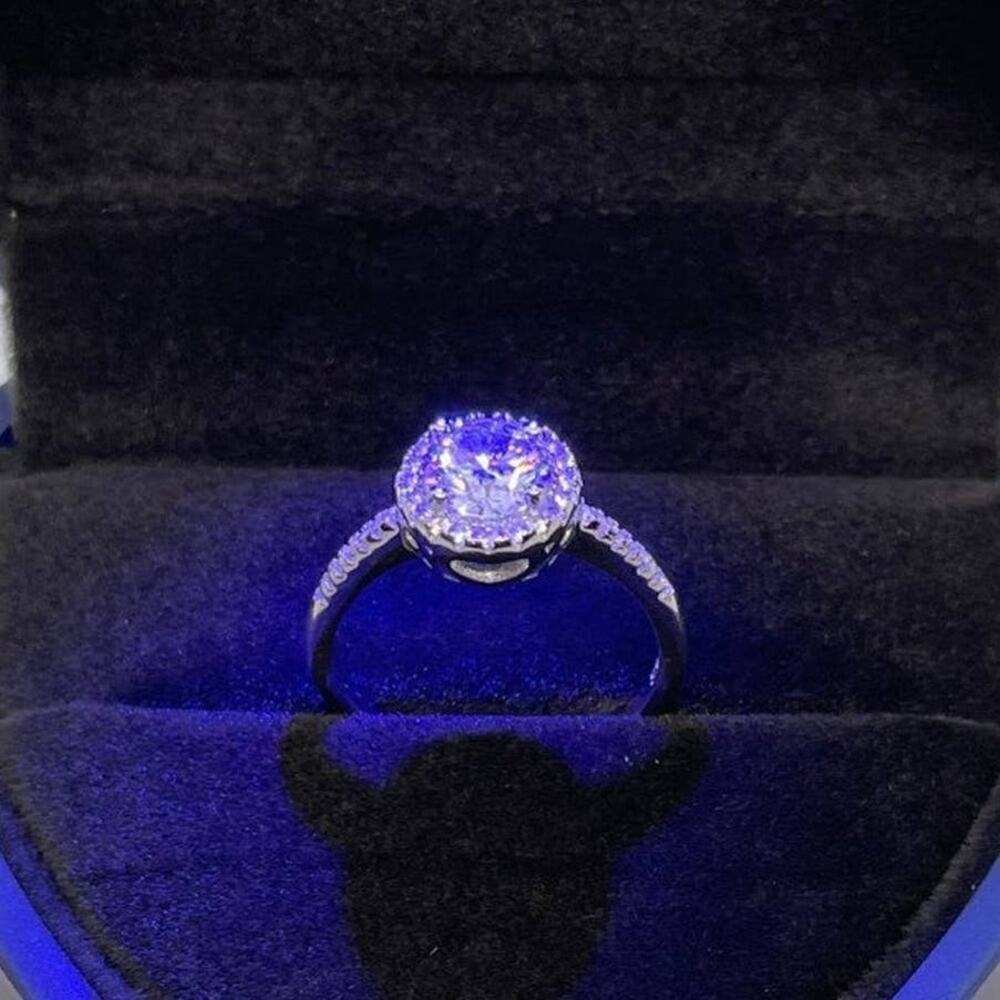 Moissanite Diamond Engagement Ring Brilliant Round Cut Halo 925 1 Ct Size 7